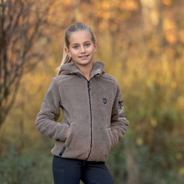 Covalliero AW24 JR Teddy jakke med hoodie