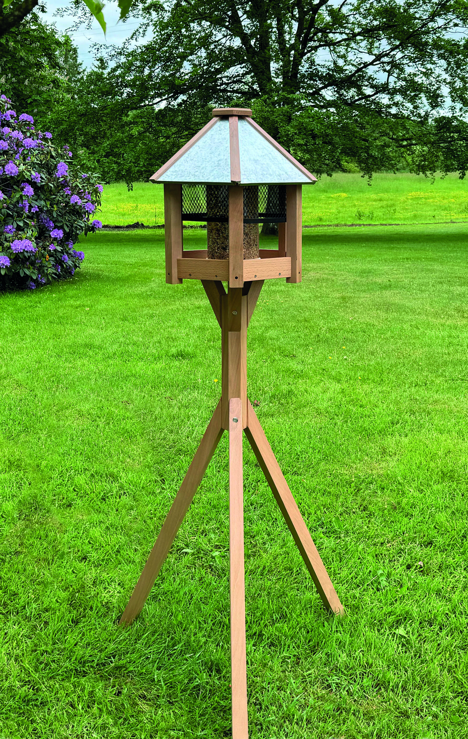 City fuglefoderhus på fod 134 cm