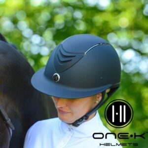 One K ridehjelme