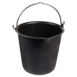 Spand 15 liter med tud sort